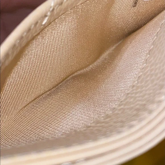 NWT CHANEL CARD HOLDER - Picture 8 of 15